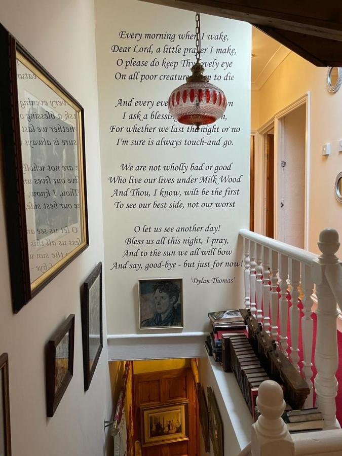 Olivia House Bed & Breakfast พอร์ธคอว์ล ภายนอก รูปภาพ